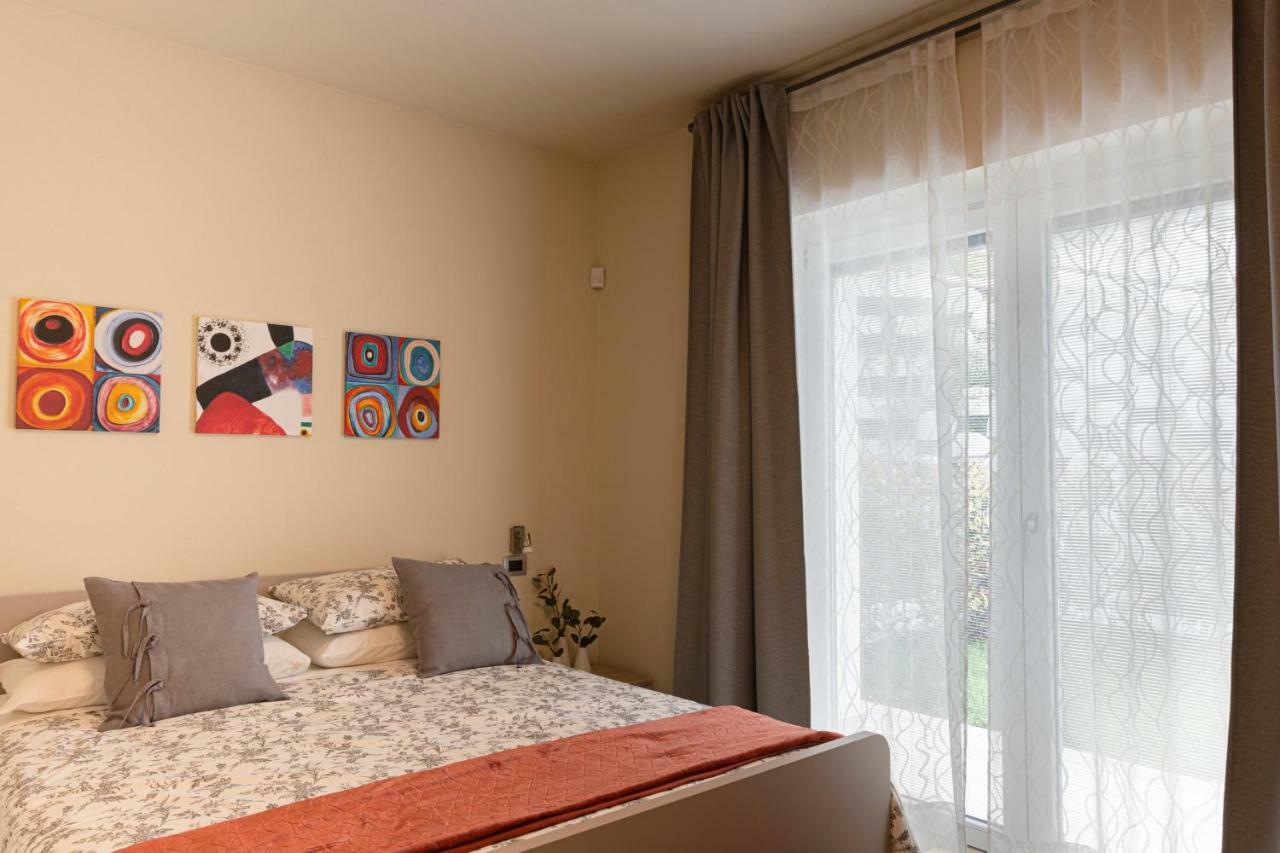 A&G Apartment Aosta - Elegante Casa 100 Mq Su Due Piani Con Wi-Fi-Giardino-Parcheggio 外观 照片