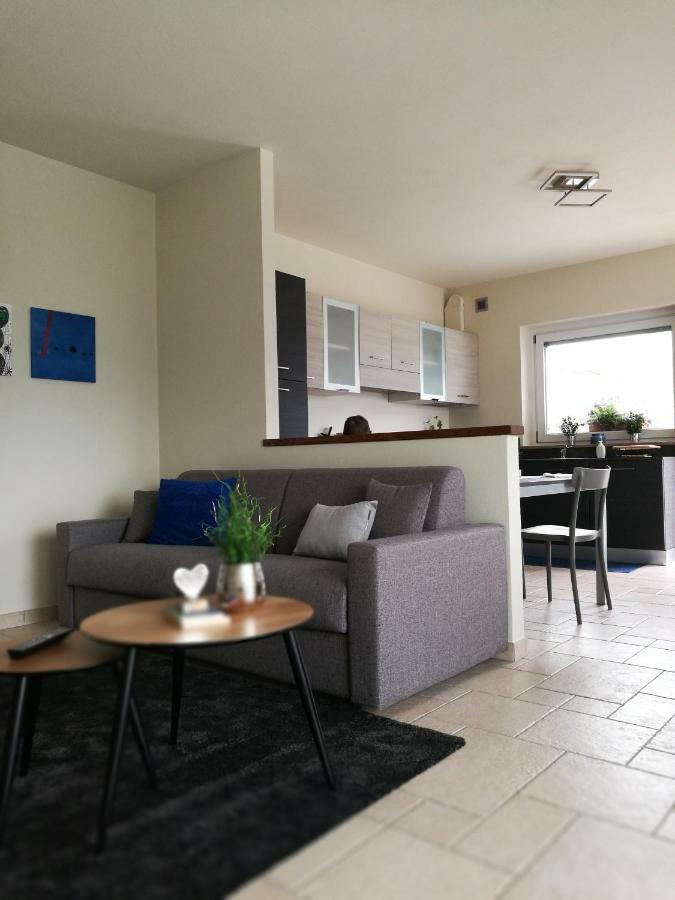 A&G Apartment Aosta - Elegante Casa 100 Mq Su Due Piani Con Wi-Fi-Giardino-Parcheggio 外观 照片